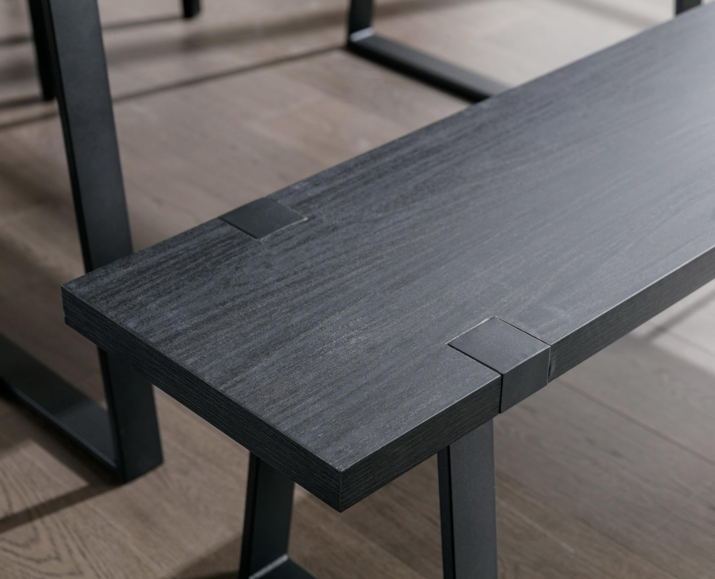 60" Black Dining Bench, Wooden Table Bench with Metal Legs, Modern Kitchen Bench for Enrtyway/Indoor/Dining Room