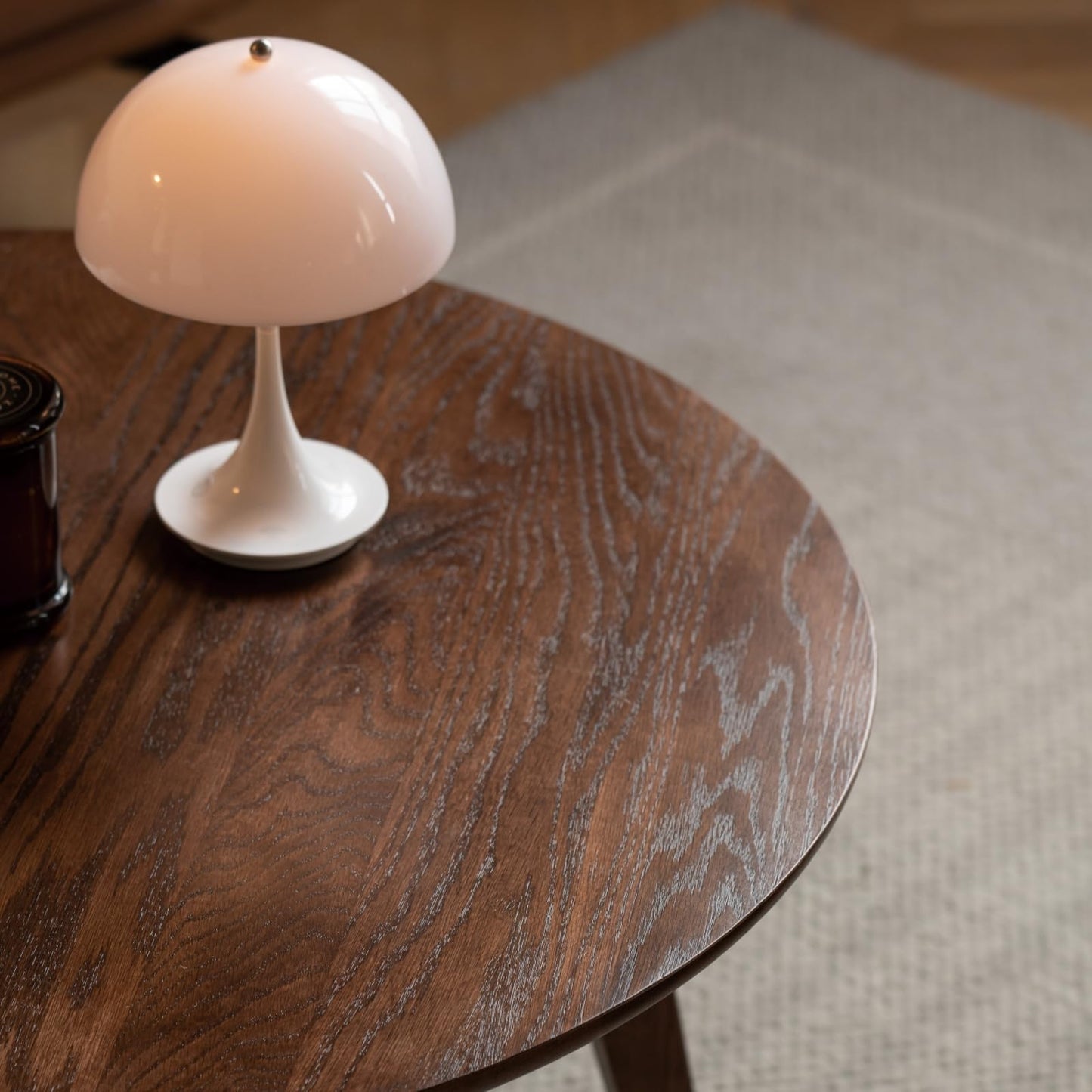 Vadisun 100% Solid Oak Wood Mini Coffee Table, Round Living Room Table Side Table w/Solid Wood Legs, Walnut Mid Century Sturdy Tables for Bedroom Balcony Living Room (23.62" D x 13.78" H)