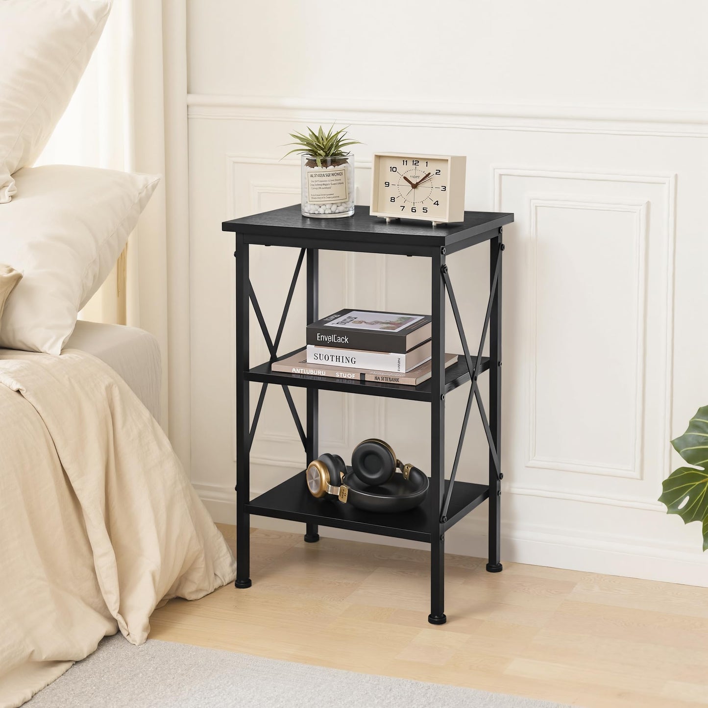 VECELO Night Stands Side/End Table with Storage Shelf Nightstands for Living Room Bedroom, Classic Black,1 Set