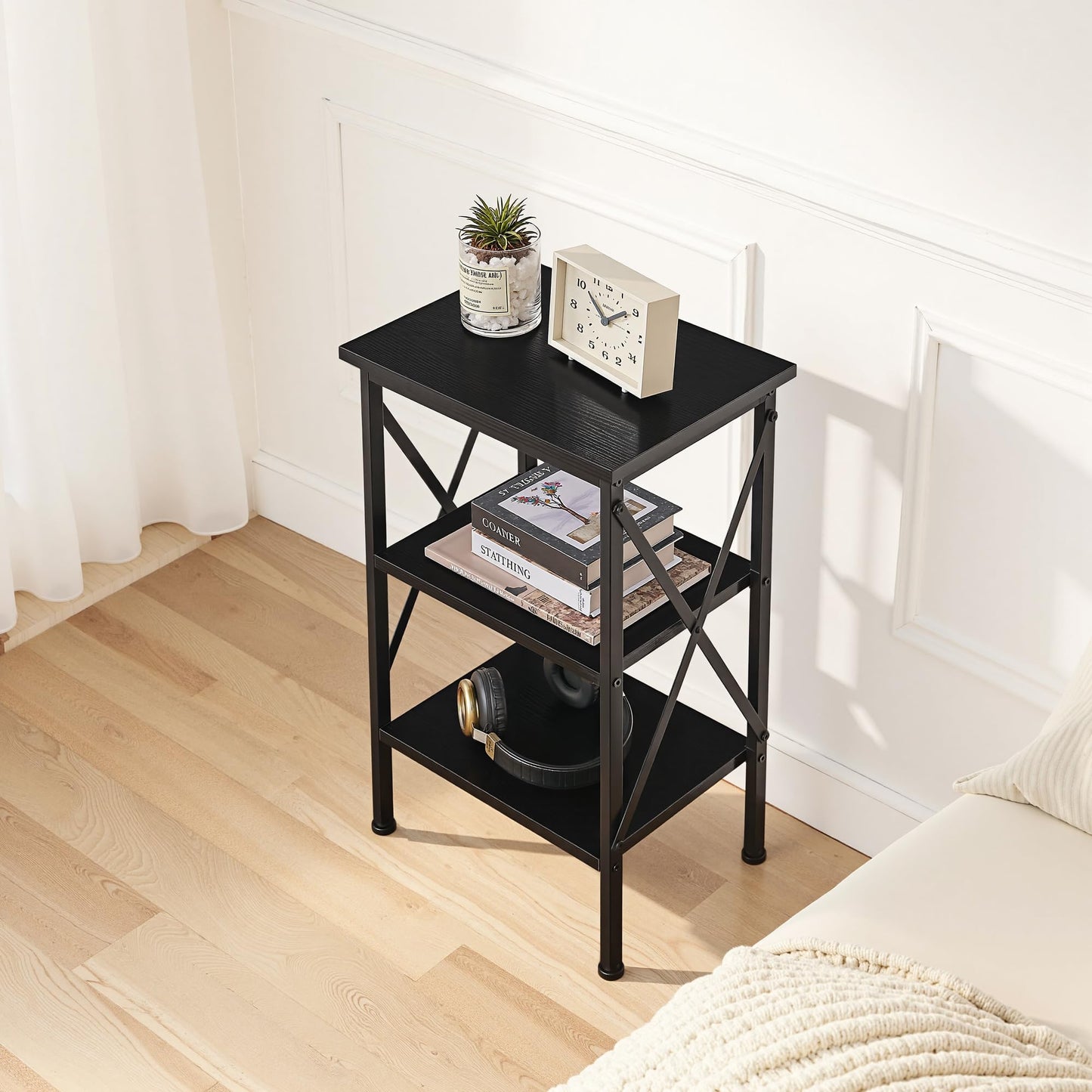 VECELO Night Stands Side/End Table with Storage Shelf Nightstands for Living Room Bedroom, Classic Black,1 Set