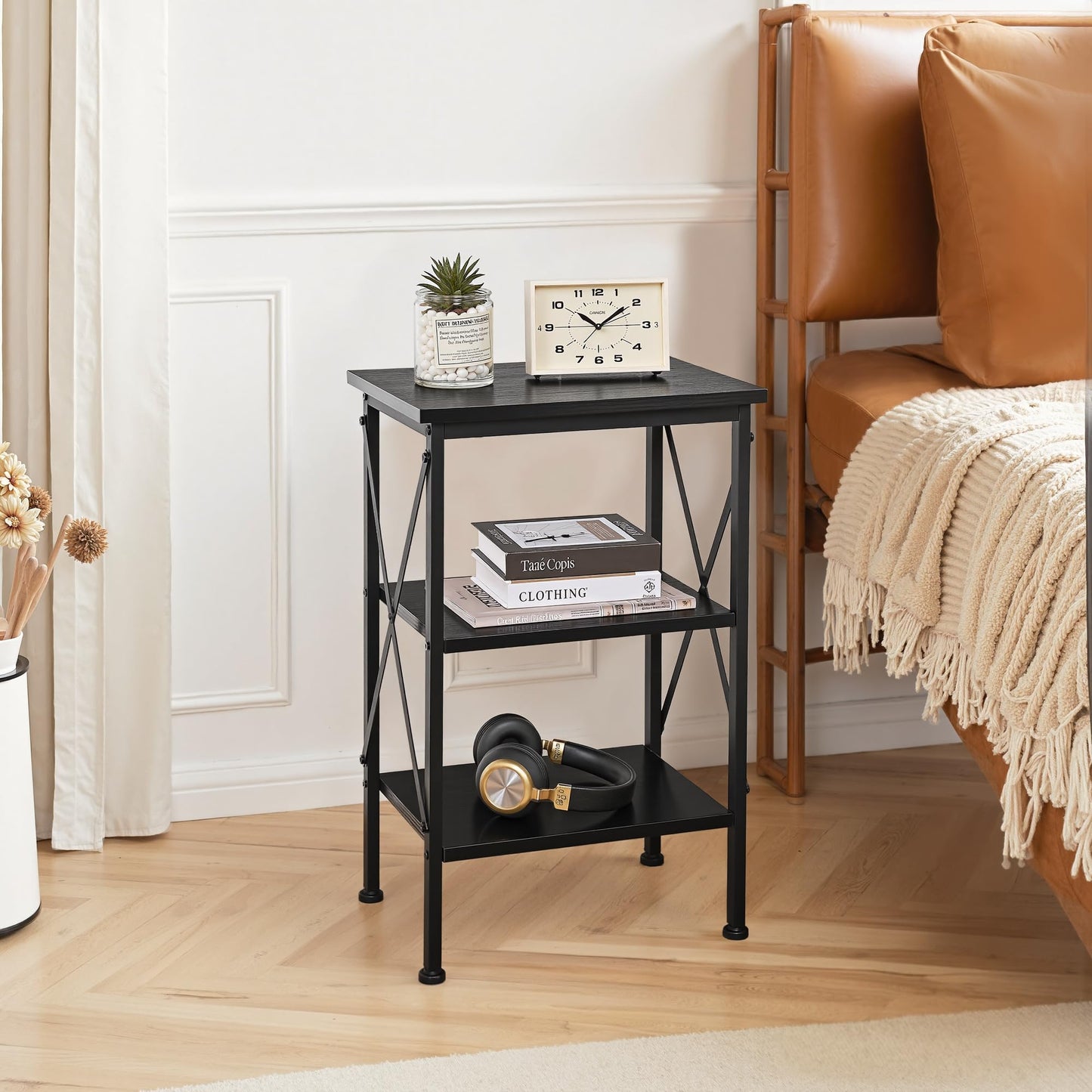 VECELO Night Stands Side/End Table with Storage Shelf Nightstands for Living Room Bedroom, Classic Black,1 Set