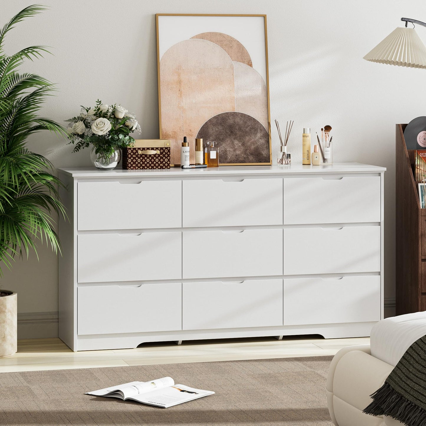 Tradre 59'' White Dresser for Bedroom, 9 Drawer Wood Dresser with Handle Free, Large Modern Chest of Drawers Dresser for Home Office, Living Room, Entryway